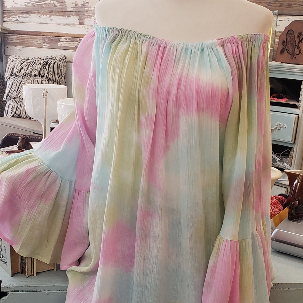 NEW by Paradise USA Boho Tye Dye flowy top